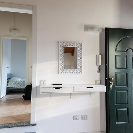 Apartamento La Casa Di Rosy Oleggio Exterior foto